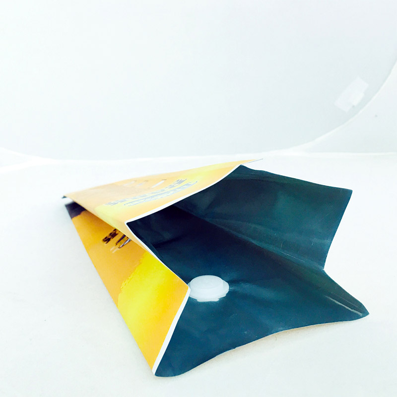 High Barrier Foil Coffee Packaging Bag With Matte Finish And 3 Side Seal 500g