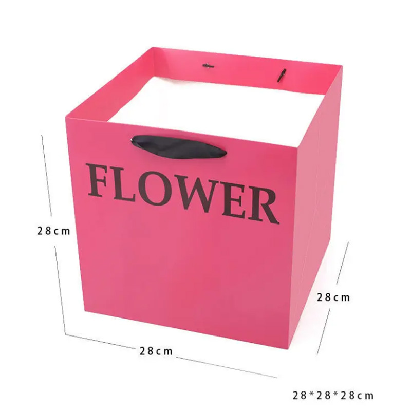 Luxury White Card Paper Gift Bag With Ribbon Handles 210gsm Custom Size