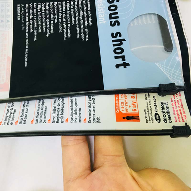 Zipper bag with hanger 5.jpg